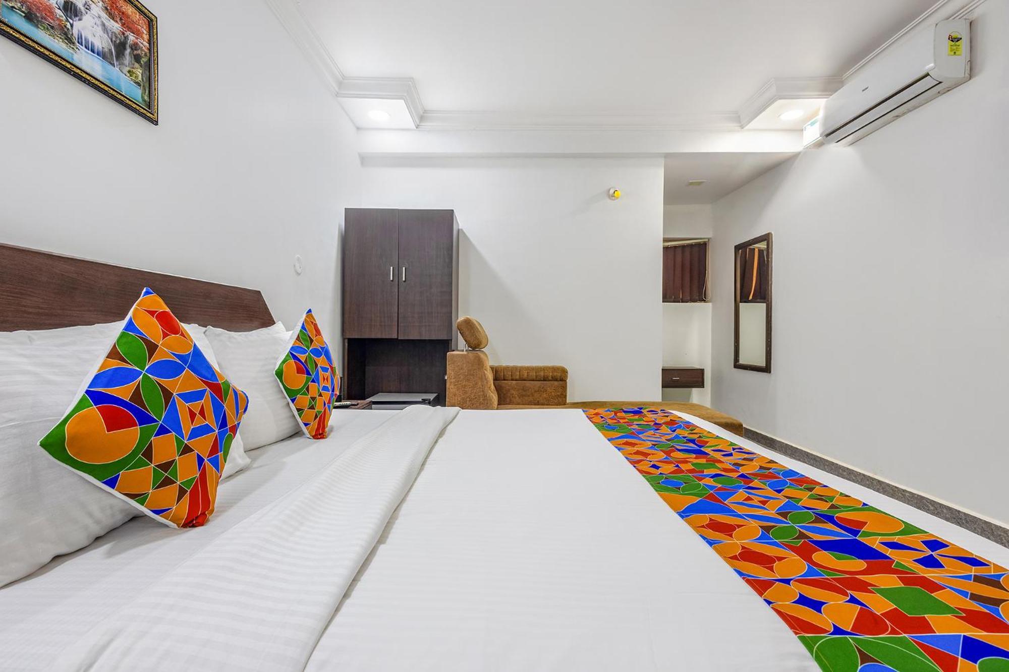 Fabhotel Raj Resort - Nr Calangute Beach Exterior photo