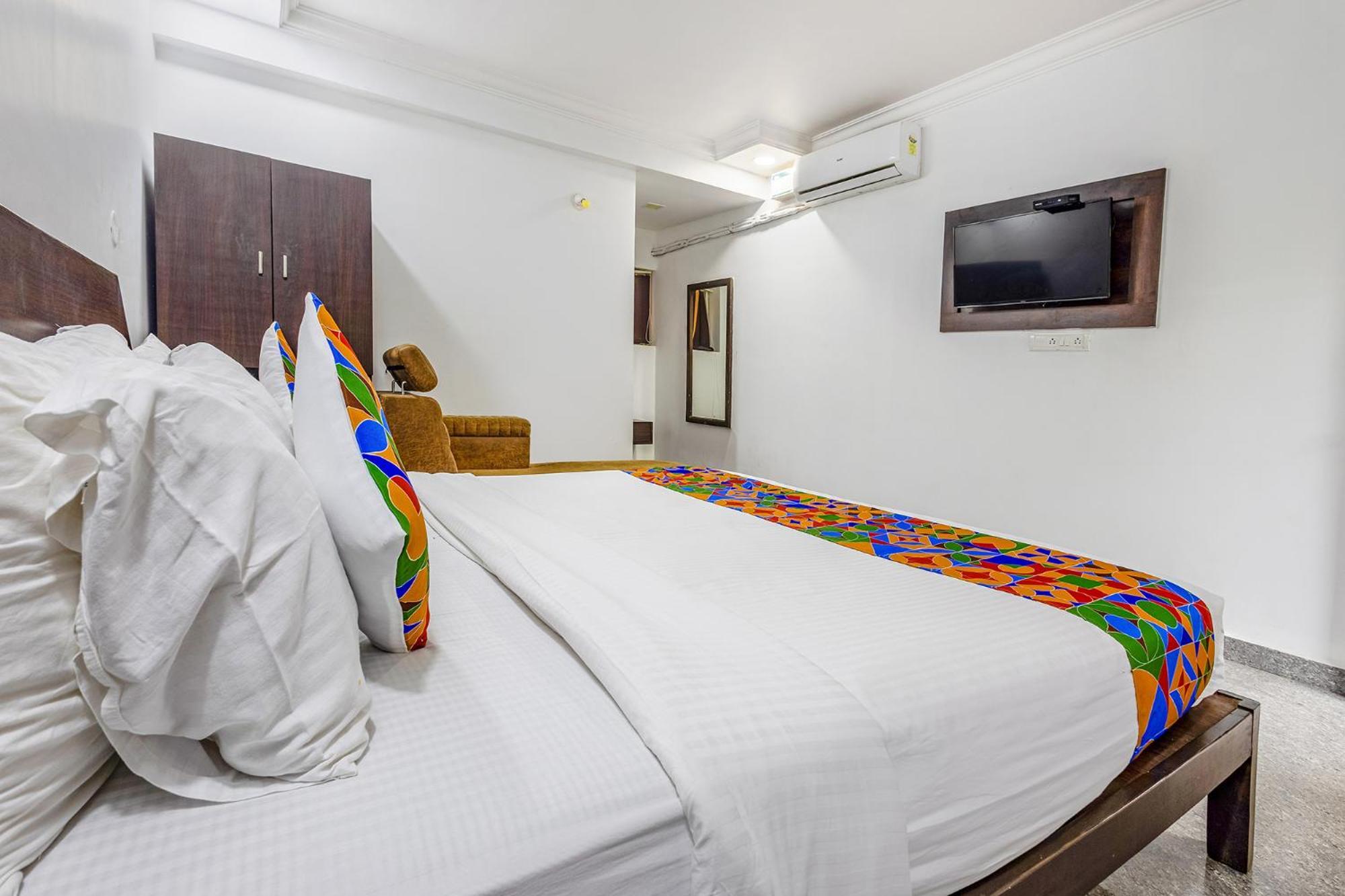 Fabhotel Raj Resort - Nr Calangute Beach Exterior photo